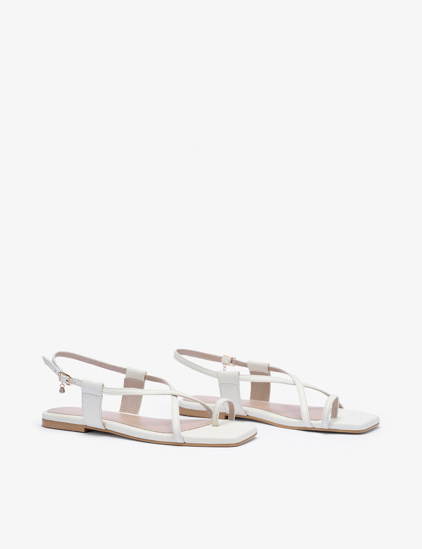 ZITA Flat