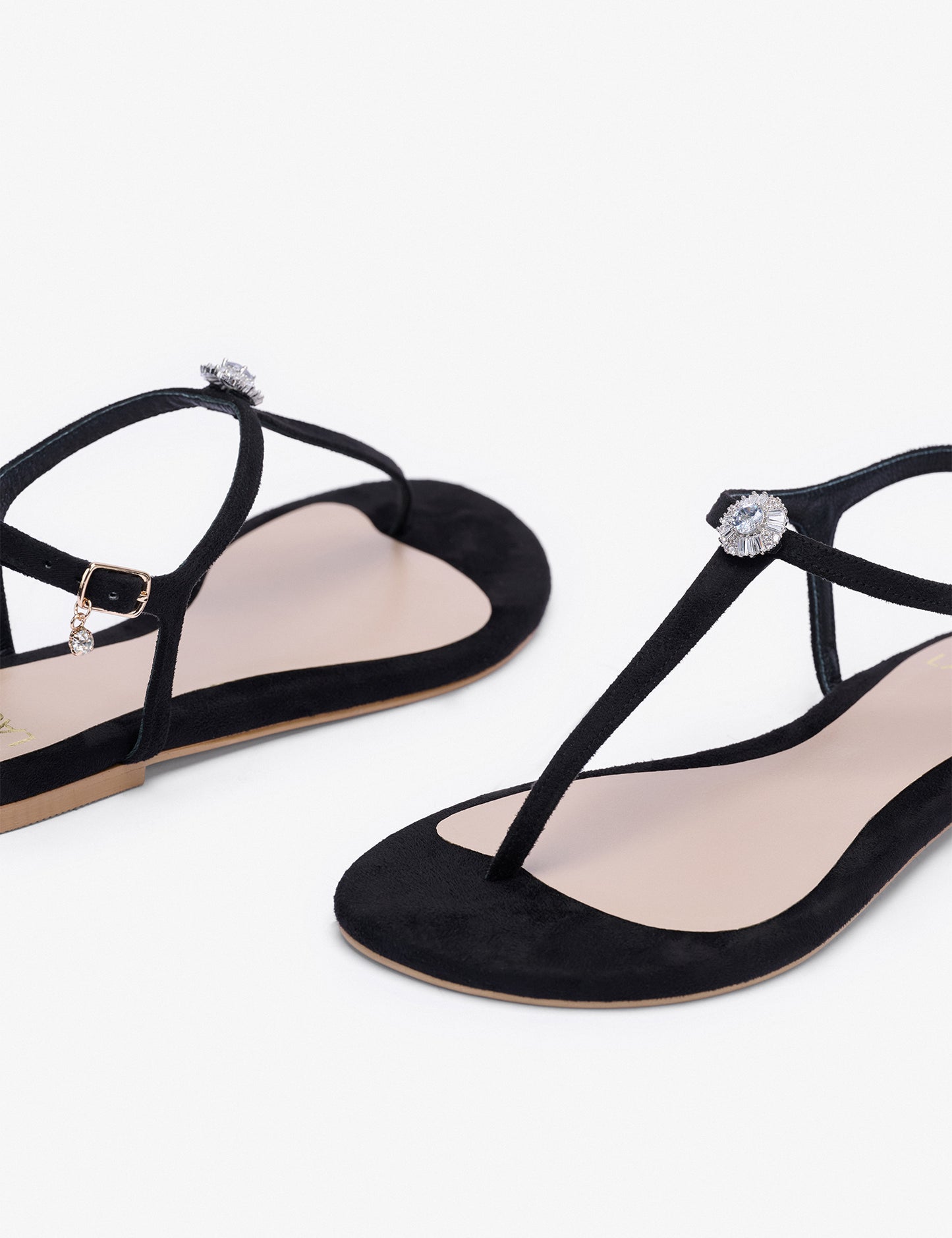 LORIE Flat